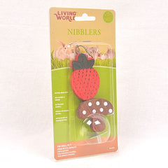 LIVINGWORLD Mainan Small Animal Nibblers Wood Chew Mushroom and Strawberry no type Tidak ada merek 