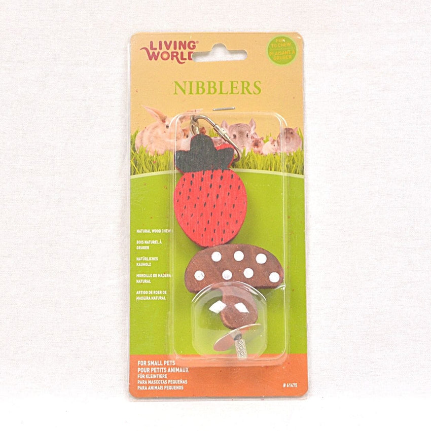 LIVINGWORLD Mainan Small Animal Nibblers Wood Chew Mushroom and Strawberry no type Tidak ada merek 