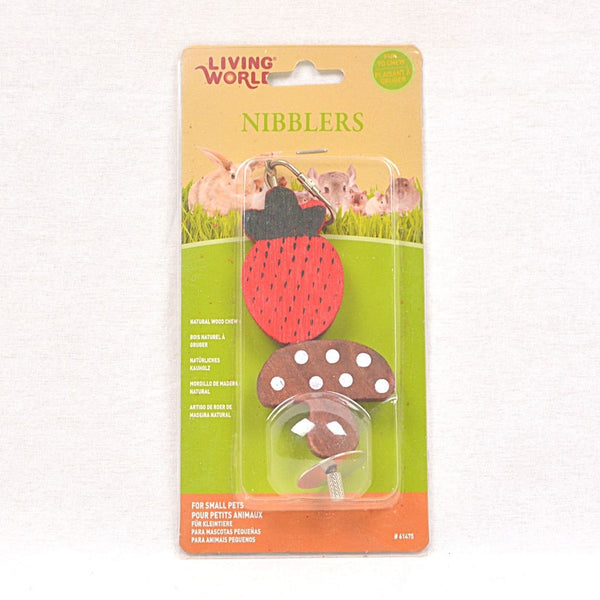 LIVINGWORLD Nibblers Wood Chew Mushroom and strawberry Small Animal Toy Living World 